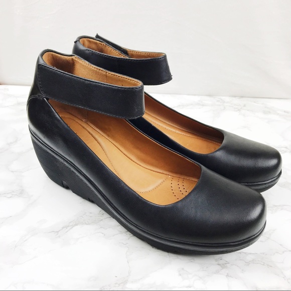 clarks ankle strap wedge